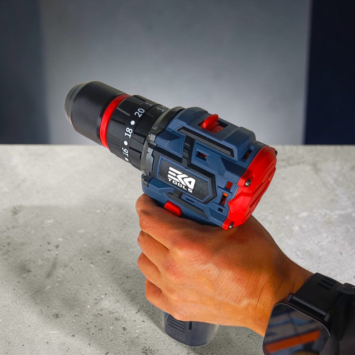 TALADRO PERCUTOR BRUSHLESS 1/2"